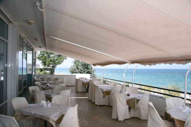 Ionian Beach Hotel Kalamaki  Esterno foto